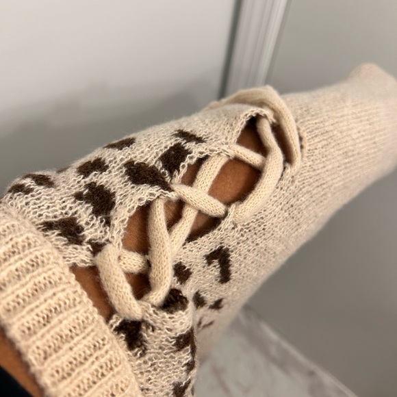 Cato Leopard Sweater - Picture 5 of 5